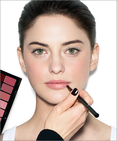 Customer care Bobbi Brown Cosmetics is a global prestige beauty brand that empowers women to embrace and enhance their individual beauty. Founded in by makeup artist-turned-entrepreneur Bobbi Brown, the brand offers universally flattering products created with uncompromising quality and Bobbi's intuitive sense of what every woman wants: to look and feel like herself, only prettier and more confident.